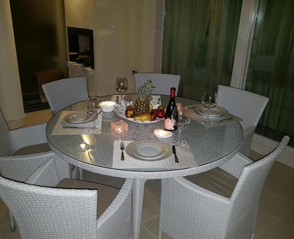 De Luxe Apartments Eden Σιρμιόνε Εξωτερικό φωτογραφία