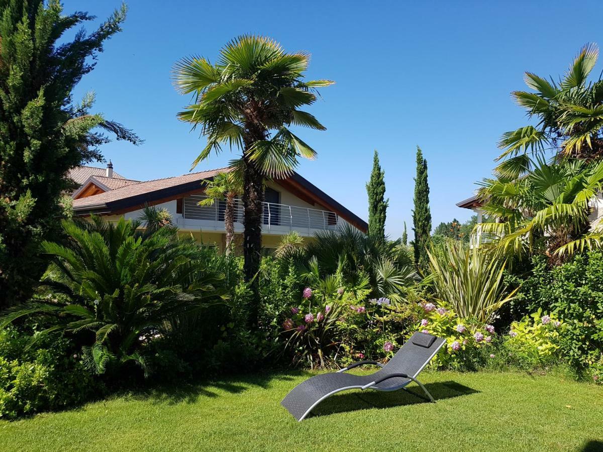 De Luxe Apartments Eden Σιρμιόνε Εξωτερικό φωτογραφία